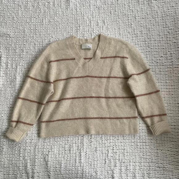 Wilfred Sweaters - Aritzia Wilfred Women's Cream and Pink Striped Krause Sweater - Size Small